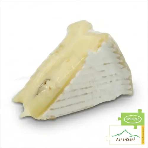 Camembert with WALNUTS made from Bregenzerwald hay milk | Pure nature from the original Grauvieh | 4 weeks