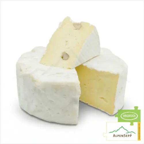 Camembert with WALNUTS made from Bregenzerwald hay milk | Pure nature from the original Grauvieh | fresh