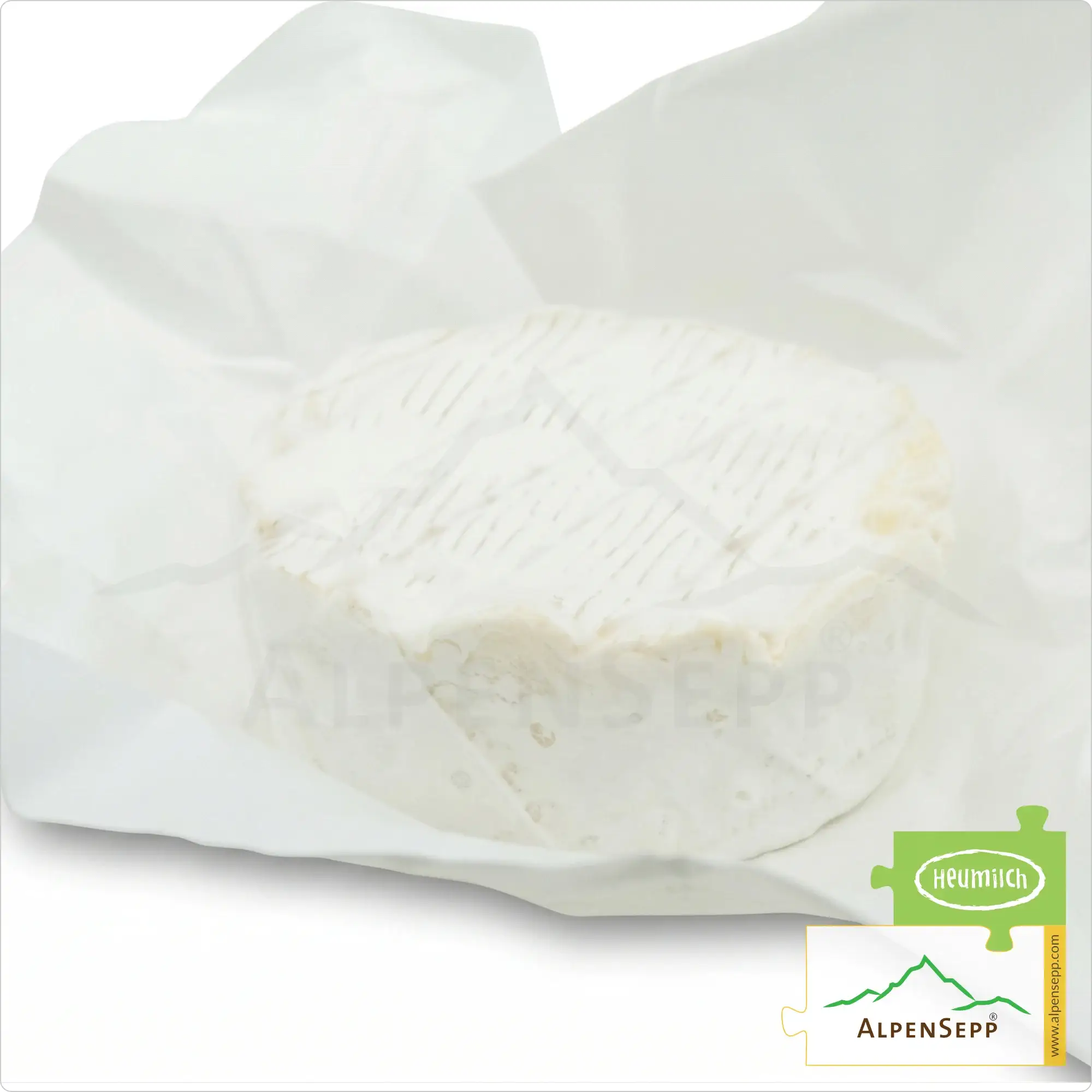 Camembert with WALNUTS made from Bregenzerwald hay milk | Pure nature from the original Grauvieh | 240 g 6 Camembert with WALNUTS made from Bregenzerwald hay milk | Pure nature from the original Grauvieh | fresh